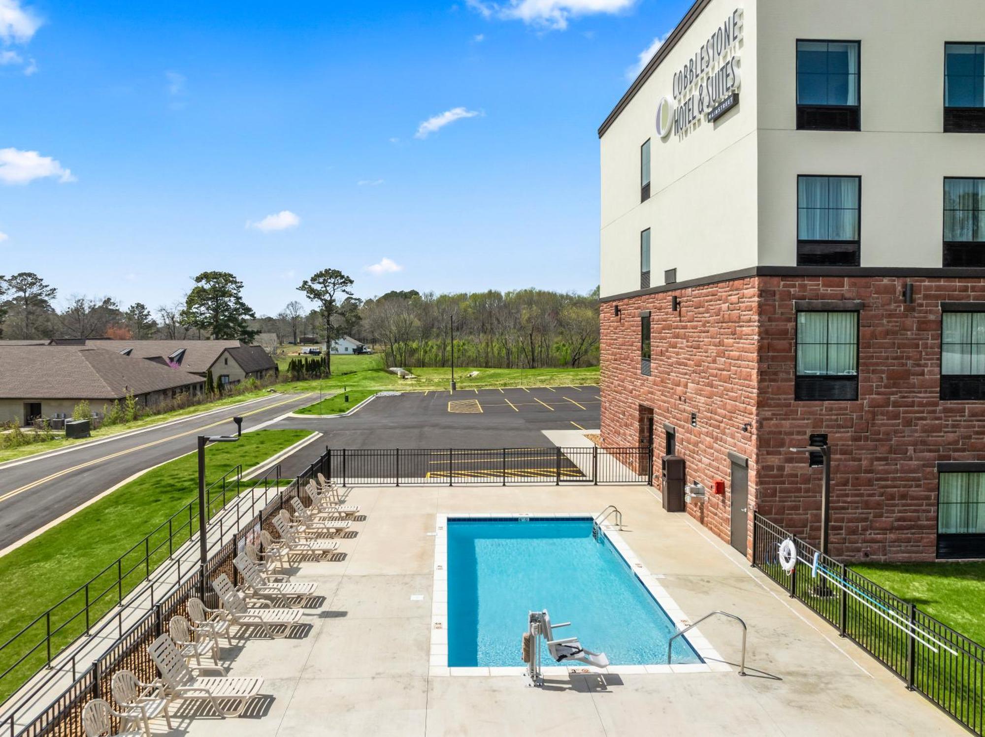 Cobblestone Hotel & Suites - Cullman Exterior foto